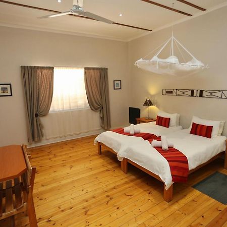 Bahnhof Hotel 아우스 외부 사진