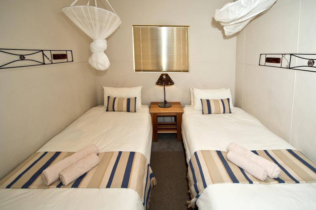 Bahnhof Hotel 아우스 외부 사진