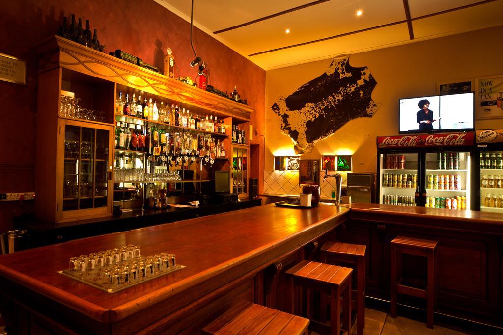 Bahnhof Hotel 아우스 외부 사진
